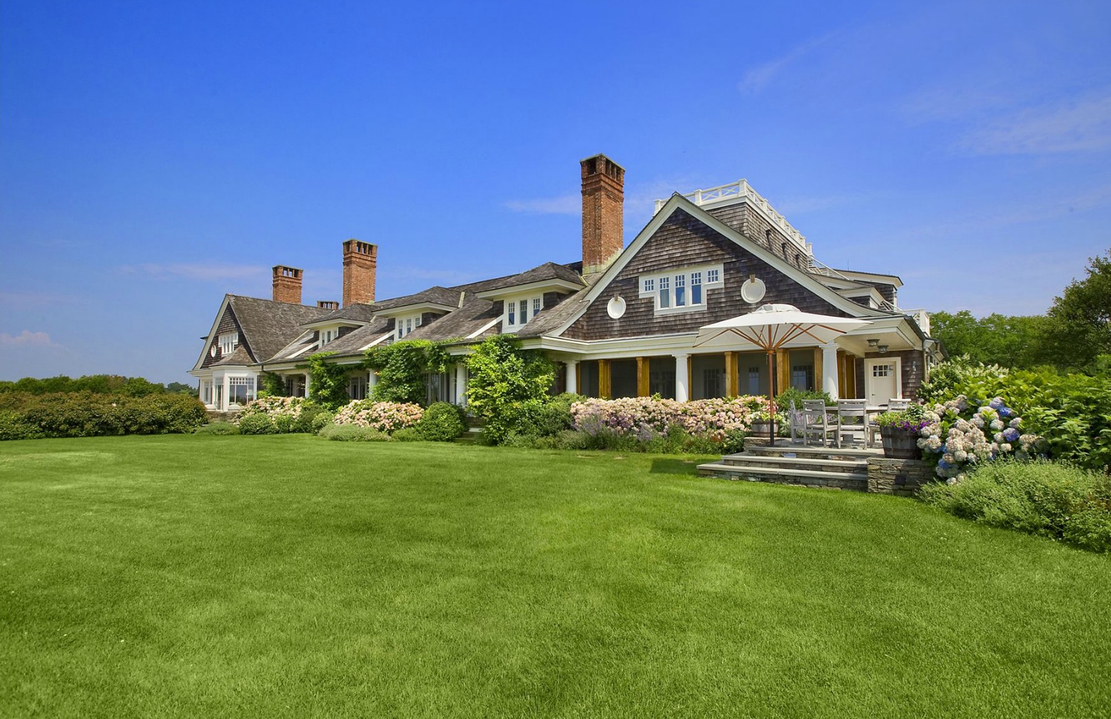 the-hamptons-luxury-real-estate-market-is-booming-once-again
